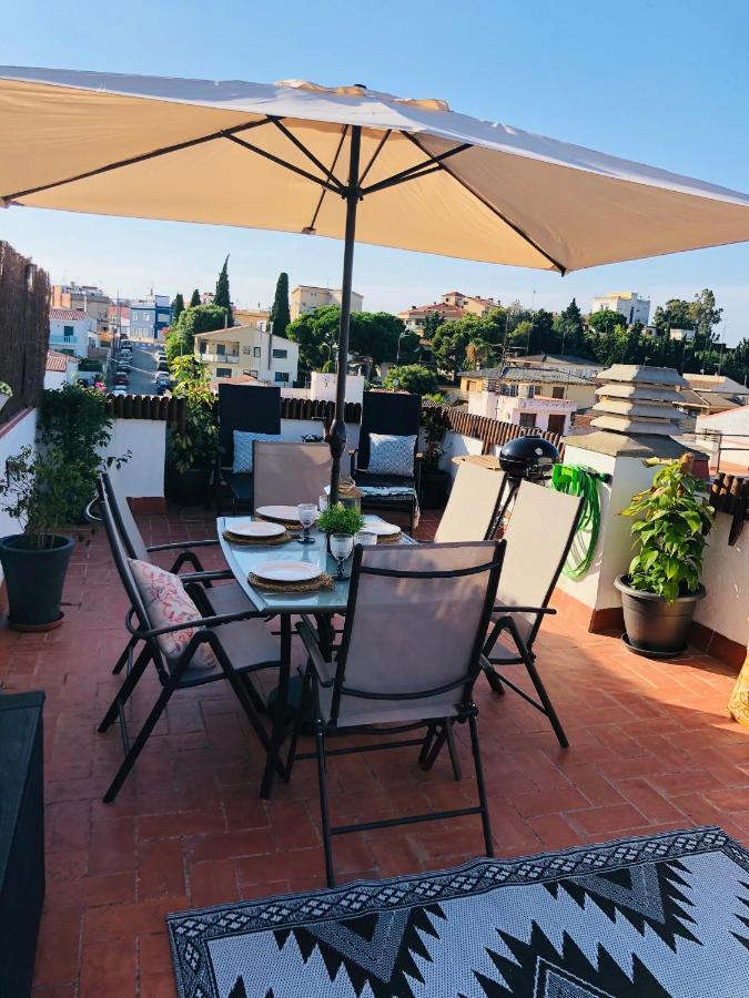 Apartamento Con Terraza Y Piscina En Malgrat De Mar Kültér fotó