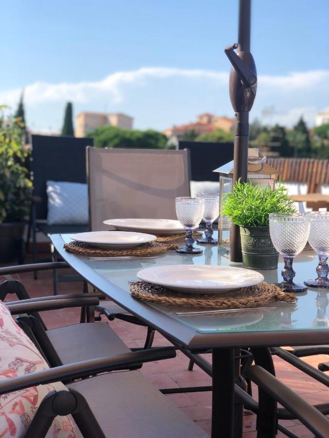 Apartamento Con Terraza Y Piscina En Malgrat De Mar Kültér fotó