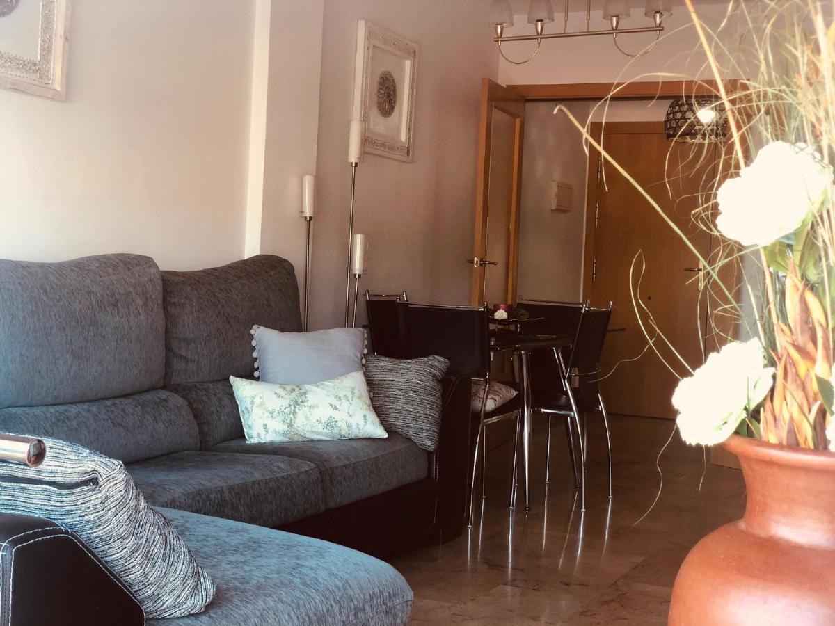 Apartamento Con Terraza Y Piscina En Malgrat De Mar Kültér fotó