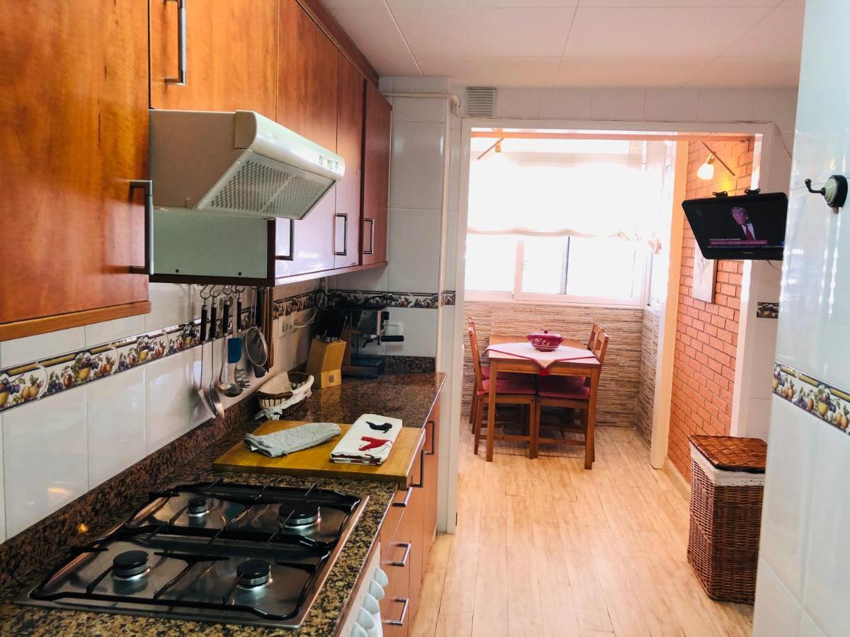 Apartamento Con Terraza Y Piscina En Malgrat De Mar Kültér fotó